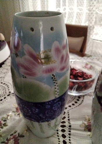 Koyu Mor Çiçek Desenli Vazo - Görsel 2