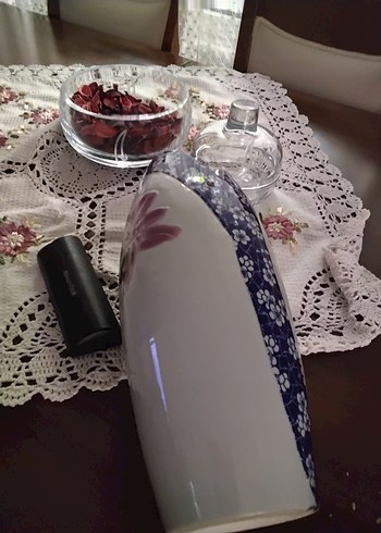 Koyu Mor Çiçek Desenli Vazo - Görsel 3