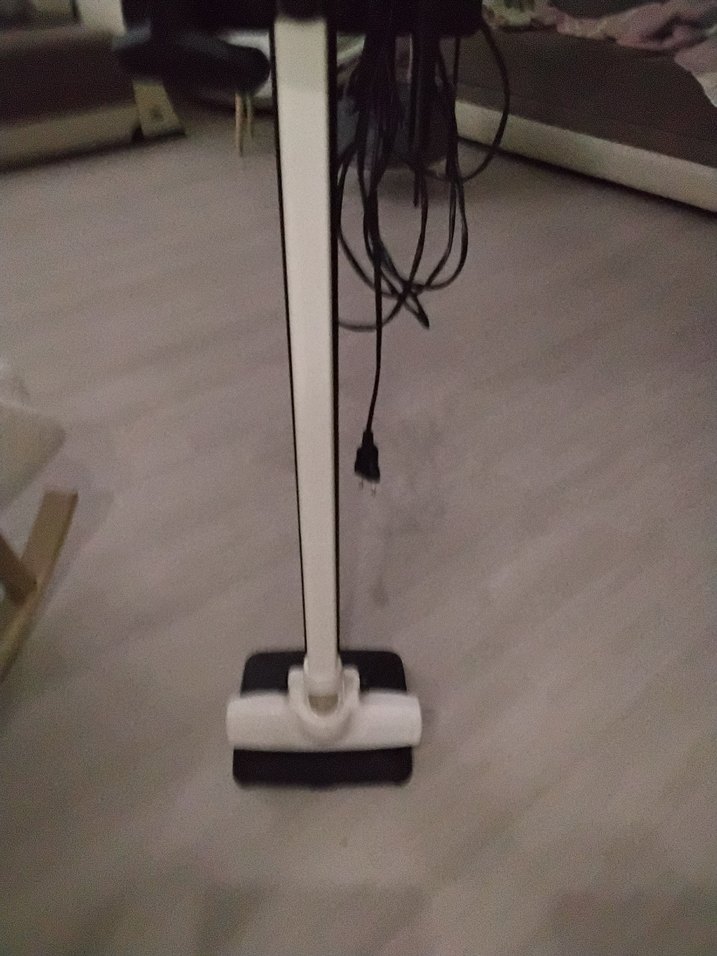 Beyaz Cyclone Teknolojili Elektrikli Süpürge - Görsel 2