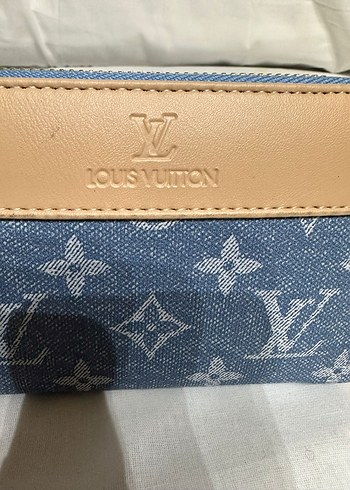 Louis Vuitton Mavi Denim Louis Vuitton Kadın Fermuarlı Cüzdan