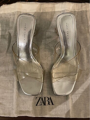 Zara Topuklu Terlik