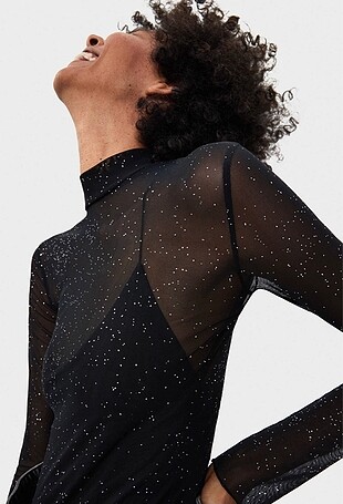 Bershka transparan çıtçıtlı bluz