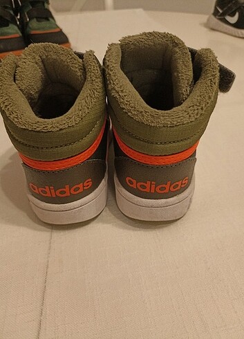 Adidas çocuk bot 