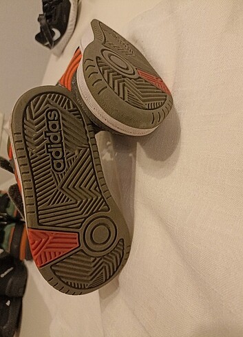 24 Beden Adidas çocuk bot 