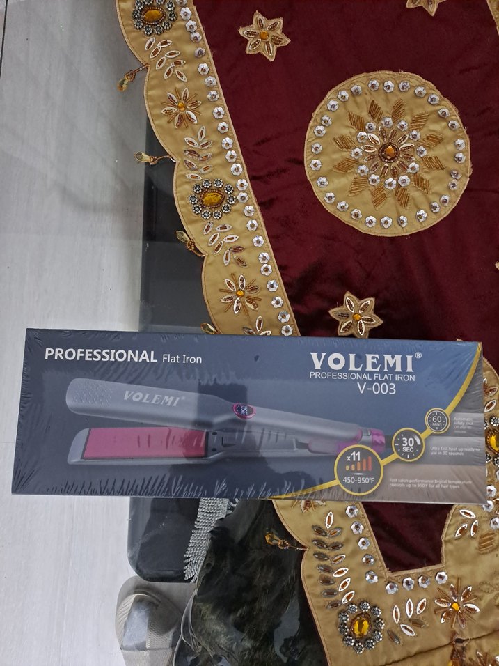 VOLEMI Profesyonel Bordo Saç Düzleştirici - Görsel 3