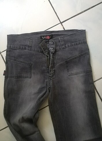 LEKE JEANS TERTEMİZ SORUNSUZ 
