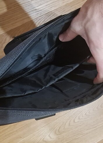 MSI laptop/evrak çantası - Görsel 5