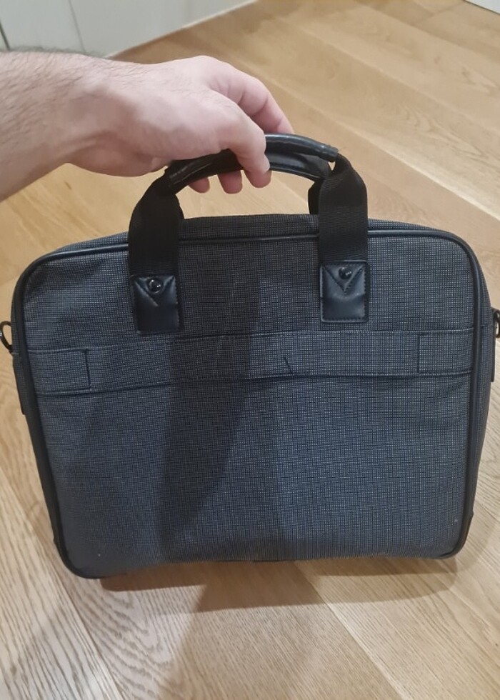 MSI laptop/evrak çantası - Görsel 4