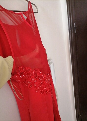 kırmızı tül vr boncuk işlemeli elbise - Görsel 6