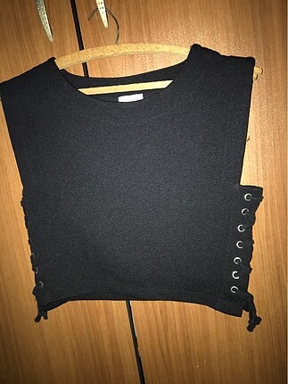 Siyah crop top