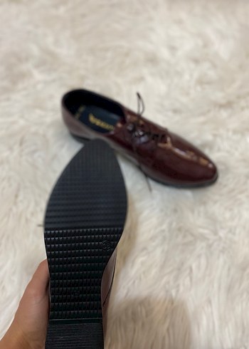 Bordo Rugan Kadın Klasik Ayakkabı - Görsel 3