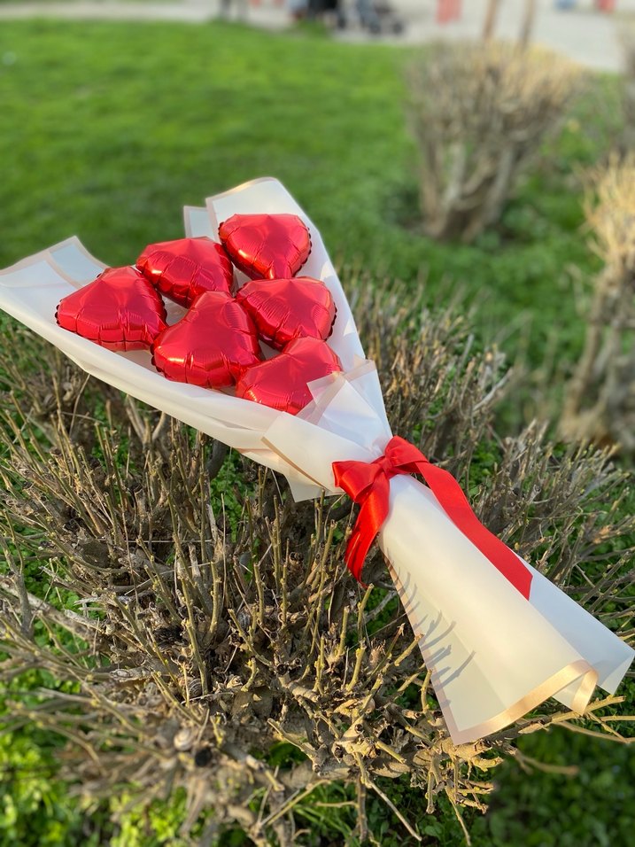 Kırmızı Kalp Balon Buketi - Görsel 3