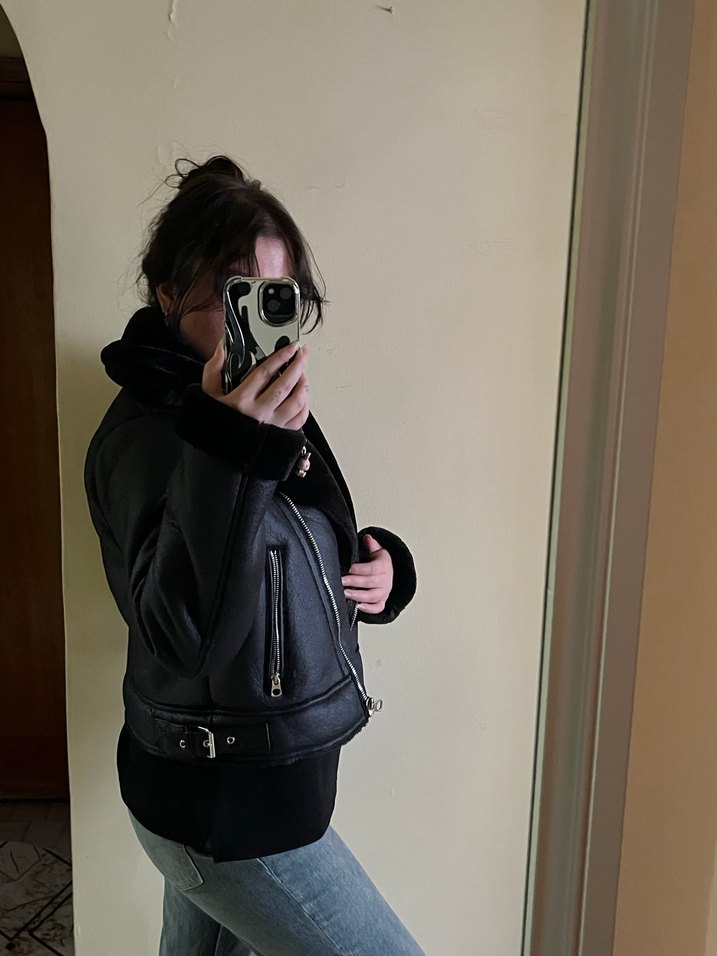 Y2K kürklü deri ceket - Görsel 4