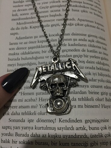 Metallica kolye