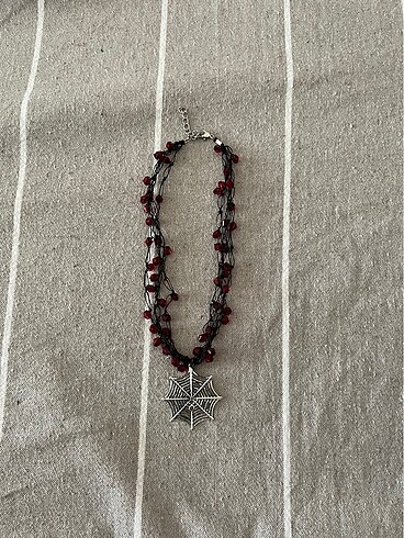 gothic kolye