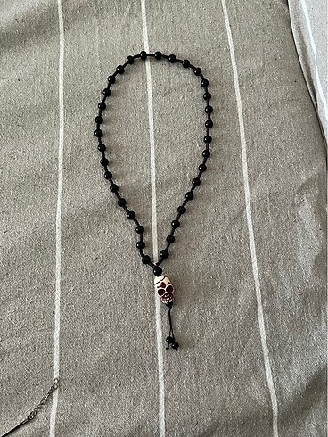 gothic kolye