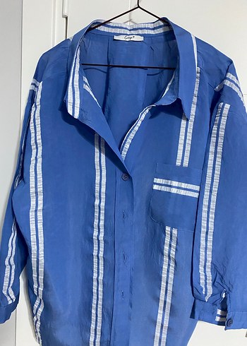 Mavi Düğmeli Çizgili Keten Gömlek - Görsel 2