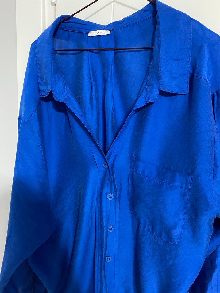 Mavi Düğmeli Keten Kadın Gömlek - Görsel 2