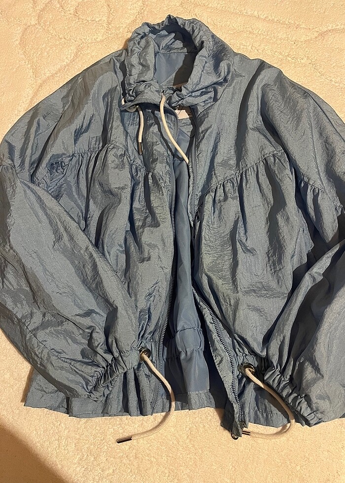 PULLBEAR KADIN YAĞMURLUK - Görsel 3