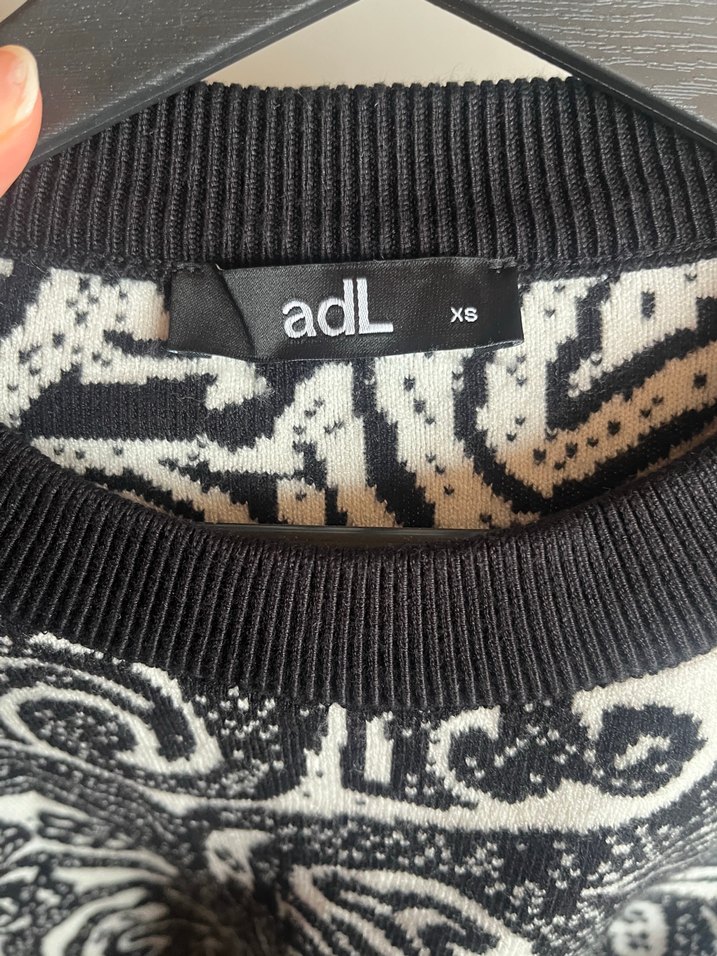 ADL Siyah Beyaz Desenli Kadın Triko Kazak - Görsel 4