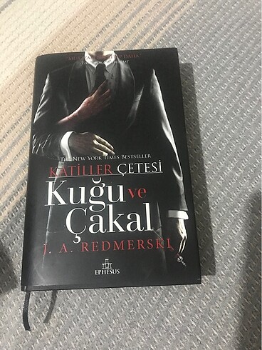 Kuğu ve çakal