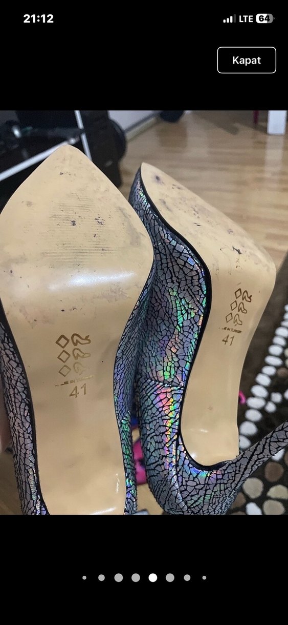 Kırmızı ve griTokalı Stiletto Topuklu Ayakkabı - Görsel 3