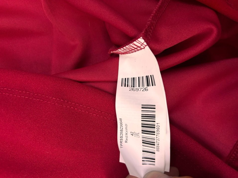 Kırmızı Drapeli Kadın üst - Görsel 3