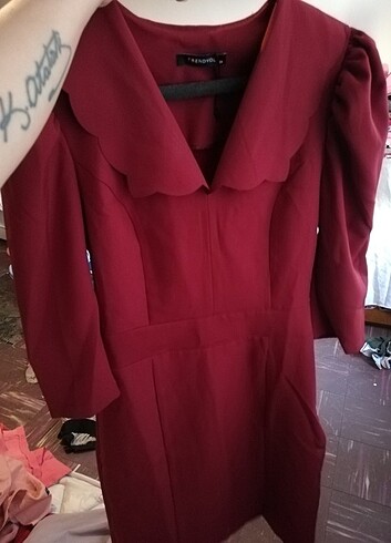 34 Beden bordo Renk Bordo kumaş elbise