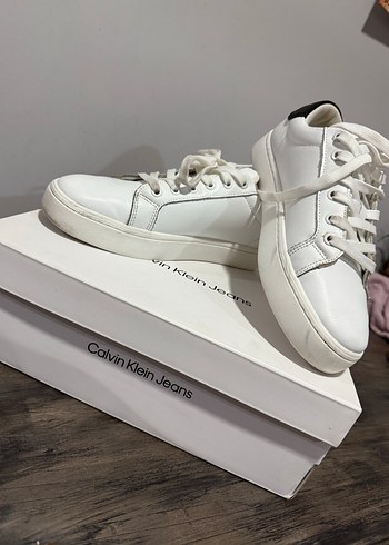 Calvin Klein Beyaz Platform Spor Ayakkabı