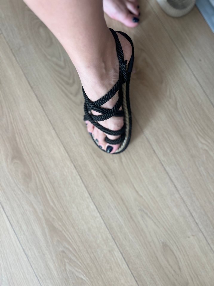 Siyah Bohem Dolgu Topuklu Kadın Sandalet - Görsel 3