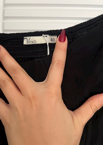 Uzun Kollu Siyah Drapeli Bluz - Görsel 3