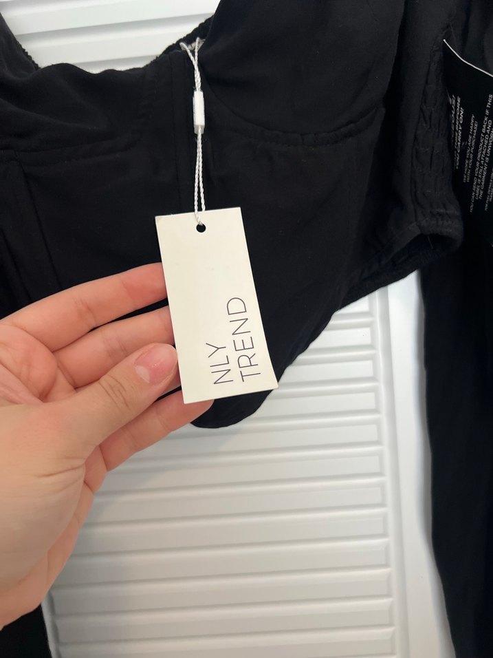 Uzun Kollu Siyah Drapeli Bluz - Görsel 4