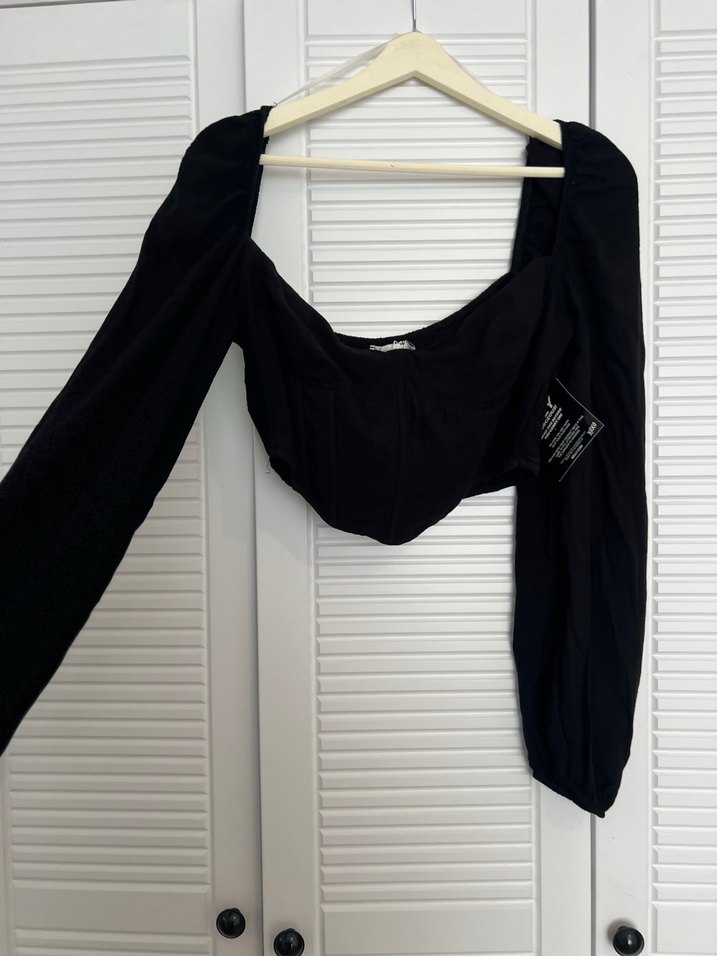 Uzun Kollu Siyah Drapeli Bluz - Görsel 2