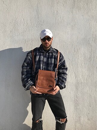 Unisex çok gözlü deri çanta