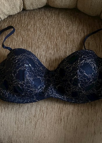 Lacivert Gotik Dantel Detaylı Sütyen