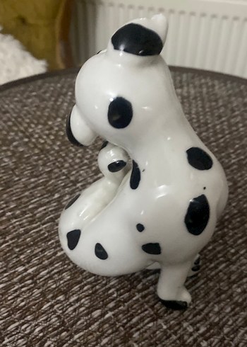 Beyaz ve Gri Dalmaçyalı Köpek Biblosu - Görsel 2