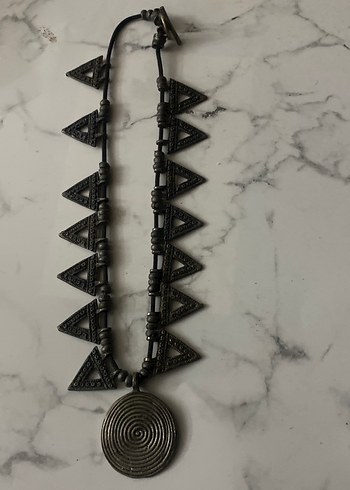 Diğer Bohem Gri Metal Kolye