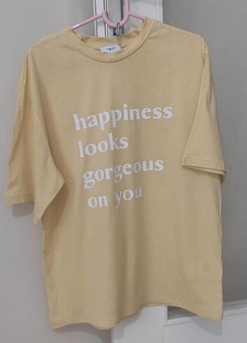 Twist tshirt 