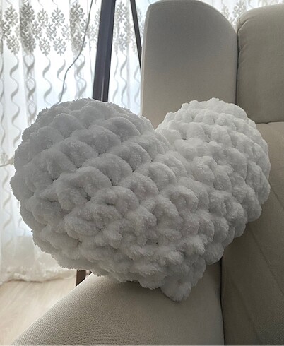 English Home BEYAZ PUFFY KALP