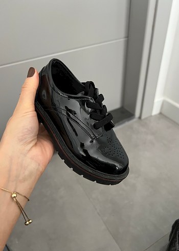 Parlak Siyah Yılan Desenli Erkek Çocuk Ayakkabısı - Görsel 3