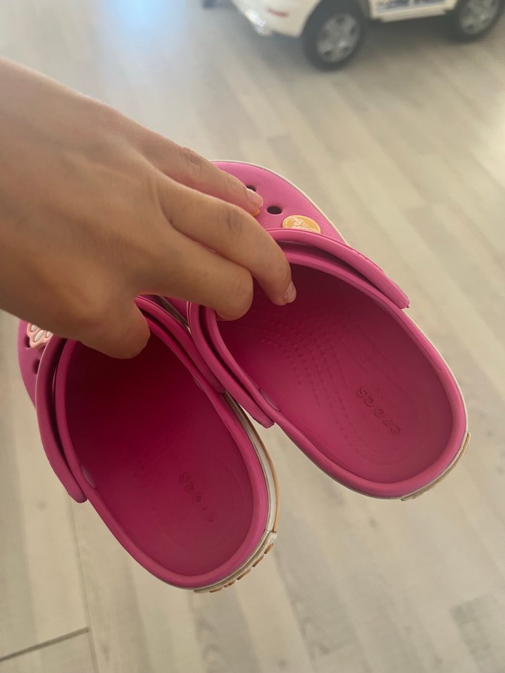 Pembe Velcro Kız Terliği Çiçekli Süslemeli - Görsel 3