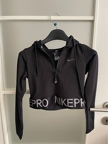 Nike Pro Sweatshirt