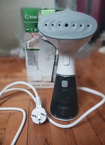 Kİwi KSI-6640 Buharlı Dikey Ütü 1000W