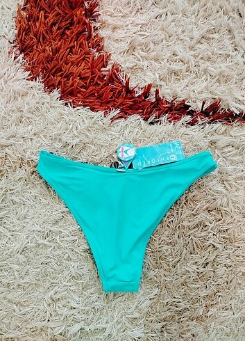 Penti Sıfır bikini beden M