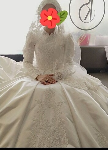 Saten işlemeli gelinlik 