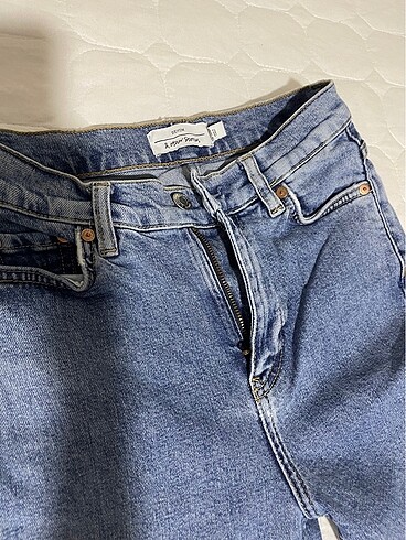 34 Beden mavi Renk Pull and bear jean