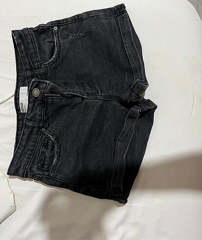Bershka Şort