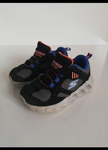 Skechers 24 numara ayakkabi