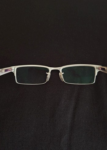  Beden Rayban beyaz renk dereceli gözlük