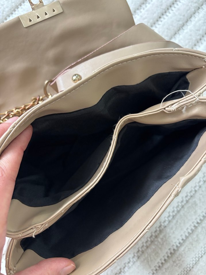 Bej Zincir Detaylı Deri Kadın Çanta - Görsel 2